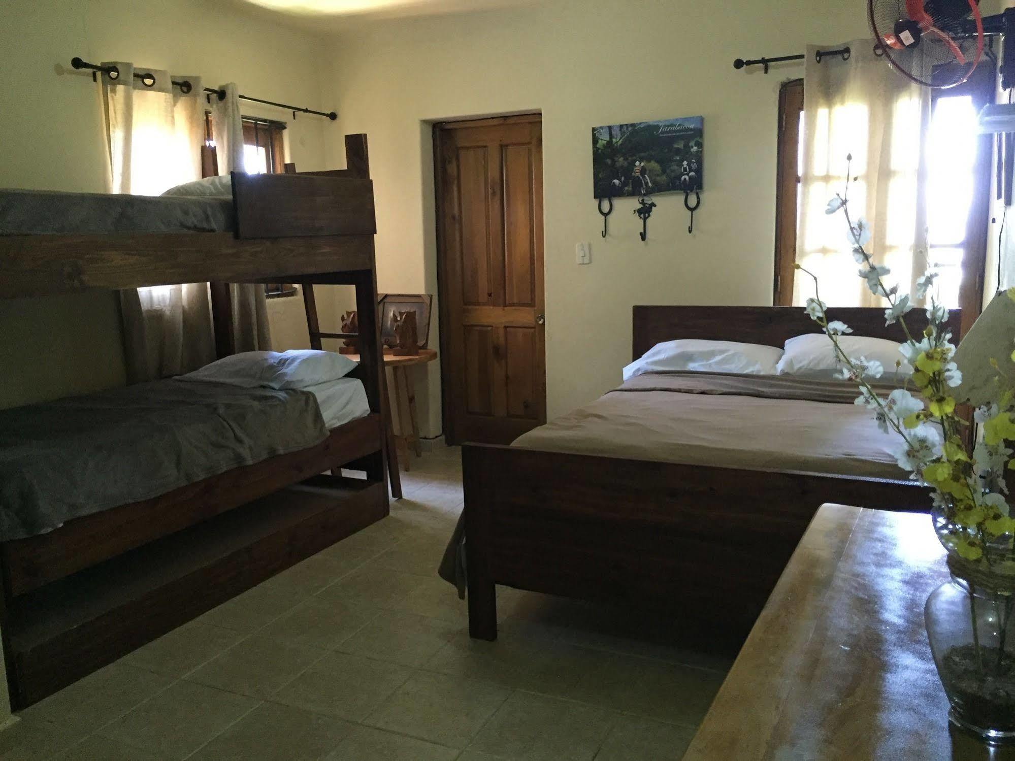 Rancho Tierra Alta Hotel Харабакоа Екстериор снимка